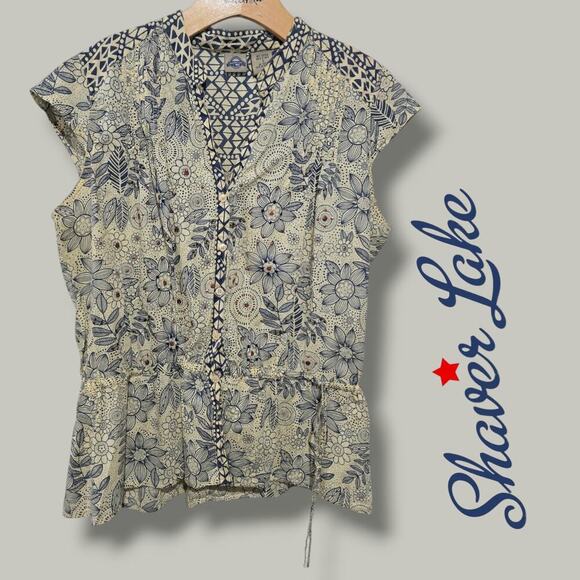 Shaver Lake Tahoe women's yellow floral embellished button front Blouse small - Picture 8 of 8